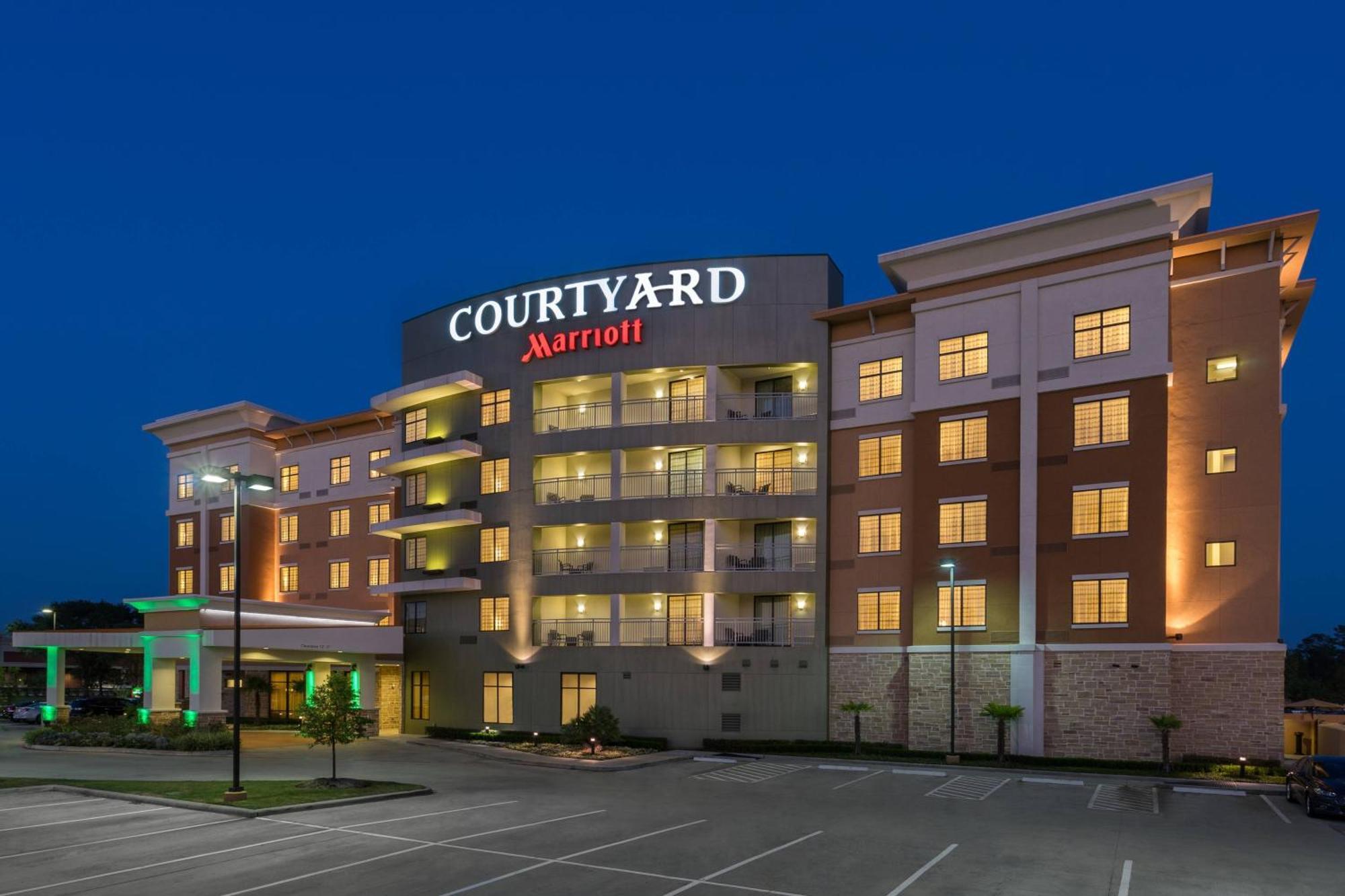 คอร์ตยาร์ด ฮุสตัน คิงวูด Hotel Kinwood ภายนอก รูปภาพ