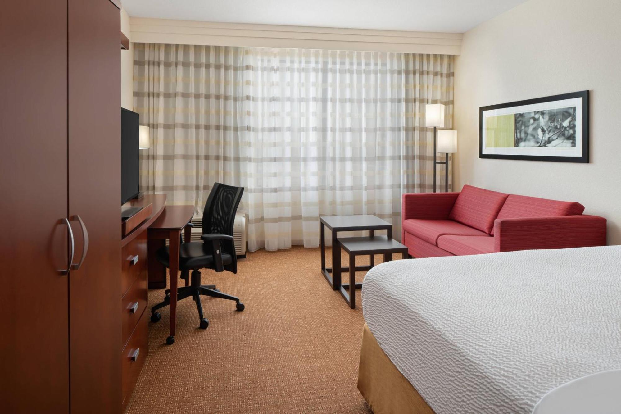 คอร์ตยาร์ด ฮุสตัน คิงวูด Hotel Kinwood ภายนอก รูปภาพ