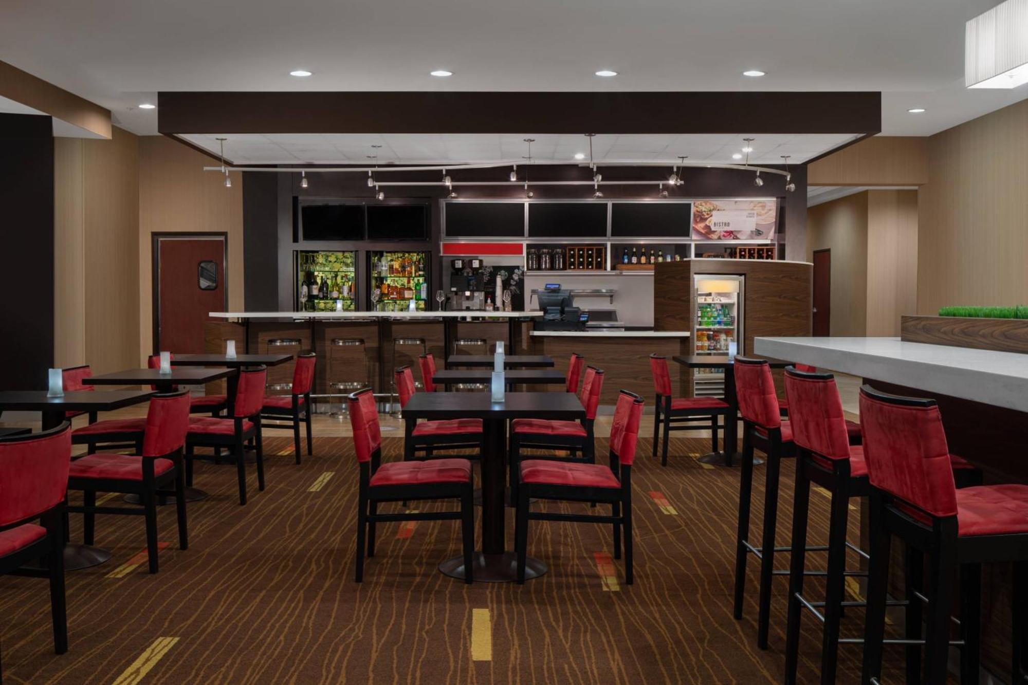 คอร์ตยาร์ด ฮุสตัน คิงวูด Hotel Kinwood ภายนอก รูปภาพ